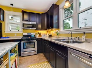 665 Jessamine Ave E, Saint Paul, MN 55106