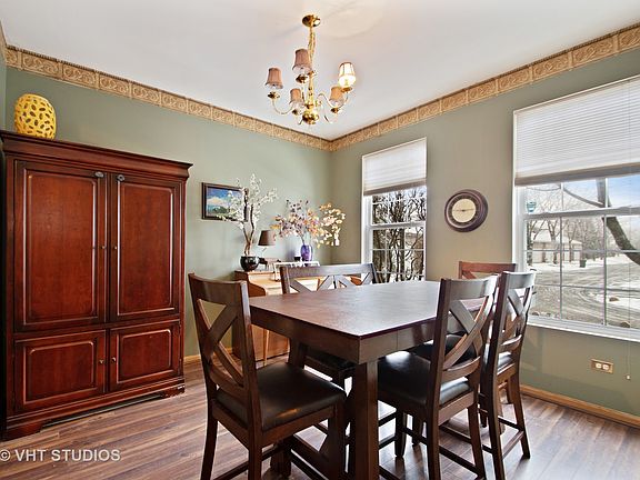 4th image of 18526 Dearborn Ct