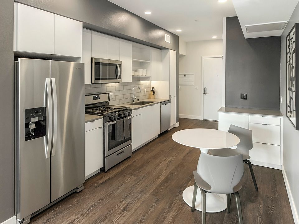 1st image of 6660 Santa Monica Blvd #3-3524A