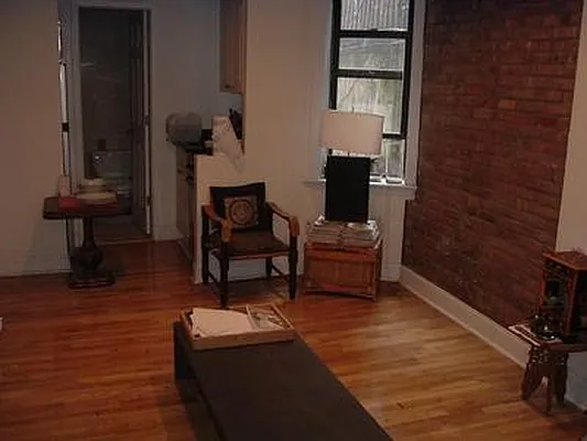 Rented by Centennial Properties NY | media 4