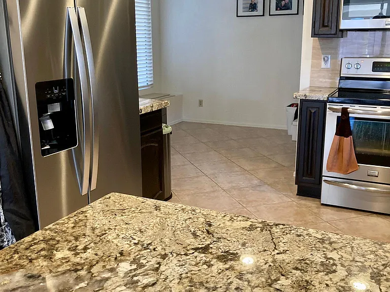 4310 E Amberwood Dr — Photo 7