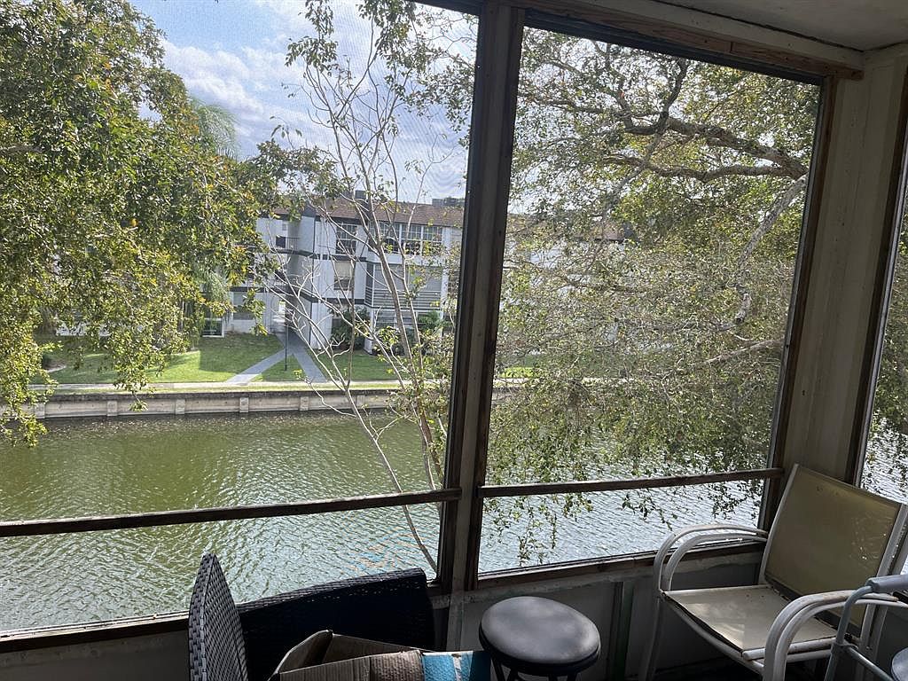 8360 Sands Point Blvd #305