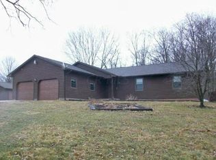 2170 Lake Rd NE, Lancaster, OH 43130