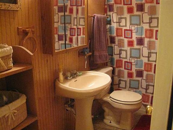 3rd image of 2543 62nd St