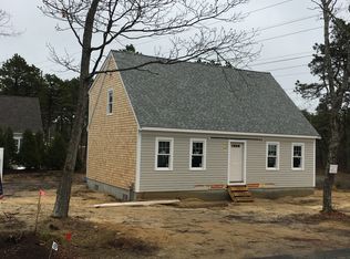 20 Janall Dr, Dennis, MA 02638