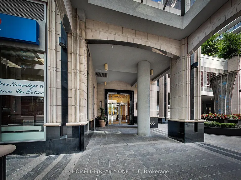 761 Bay St #2709 — Photo 33
