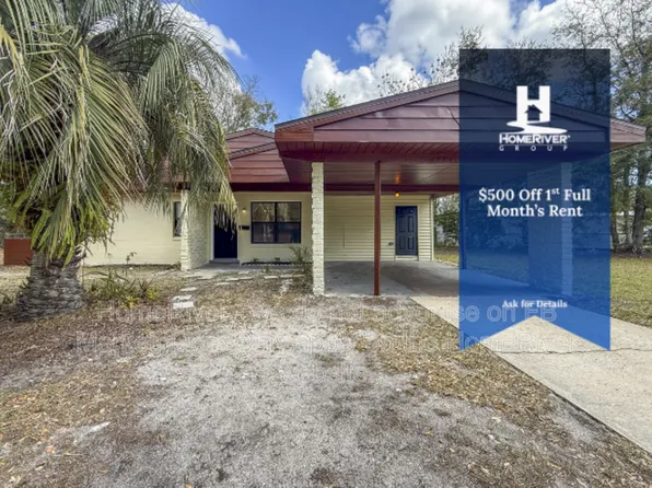 7947 Chateau Dr S, Jacksonville, FL 32221