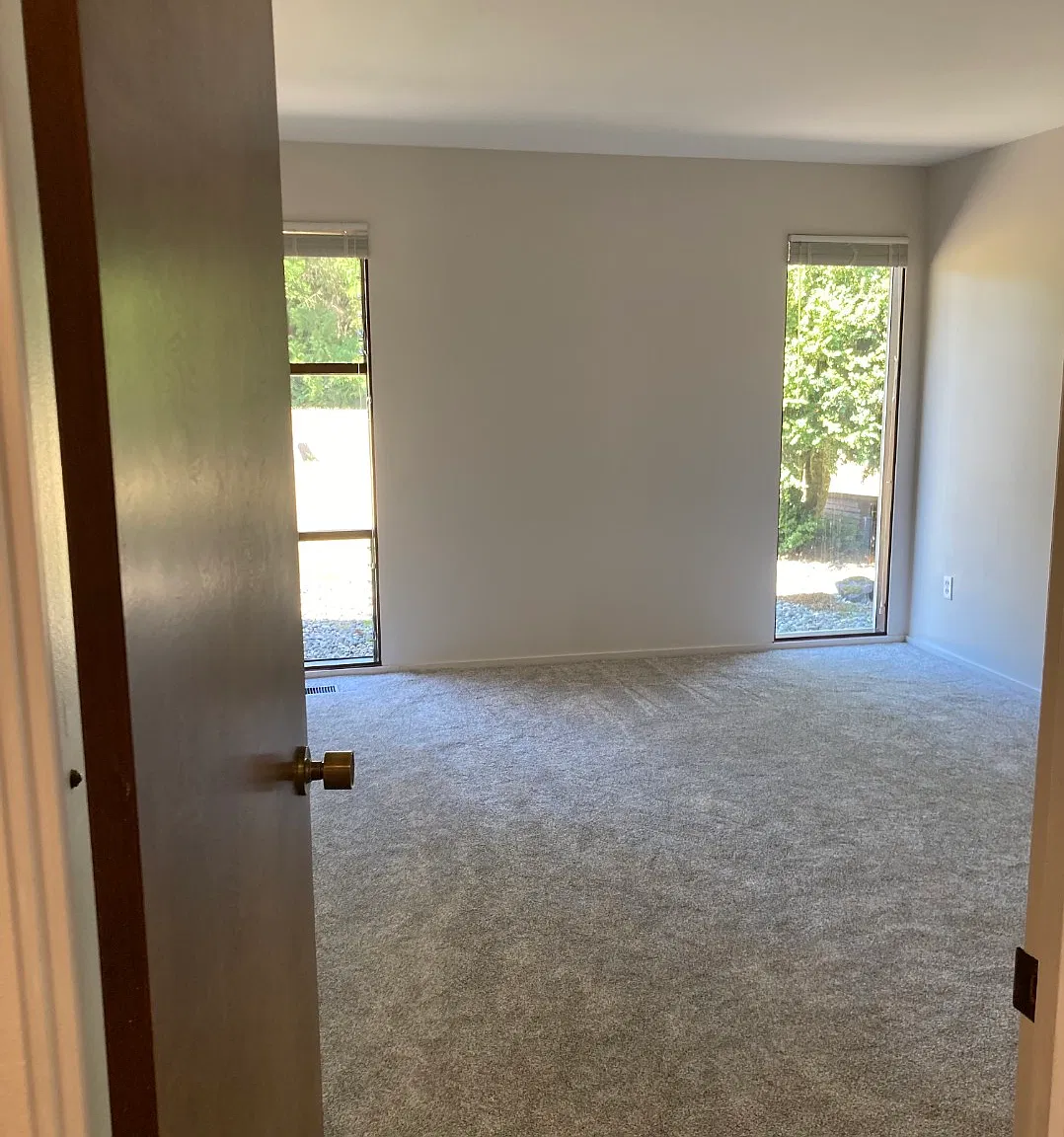 2 bed, 1320 sqft, $2,300 — Photo 2