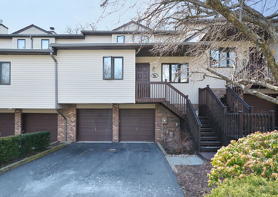 1st image of 57 S Peach Hill Ct #57