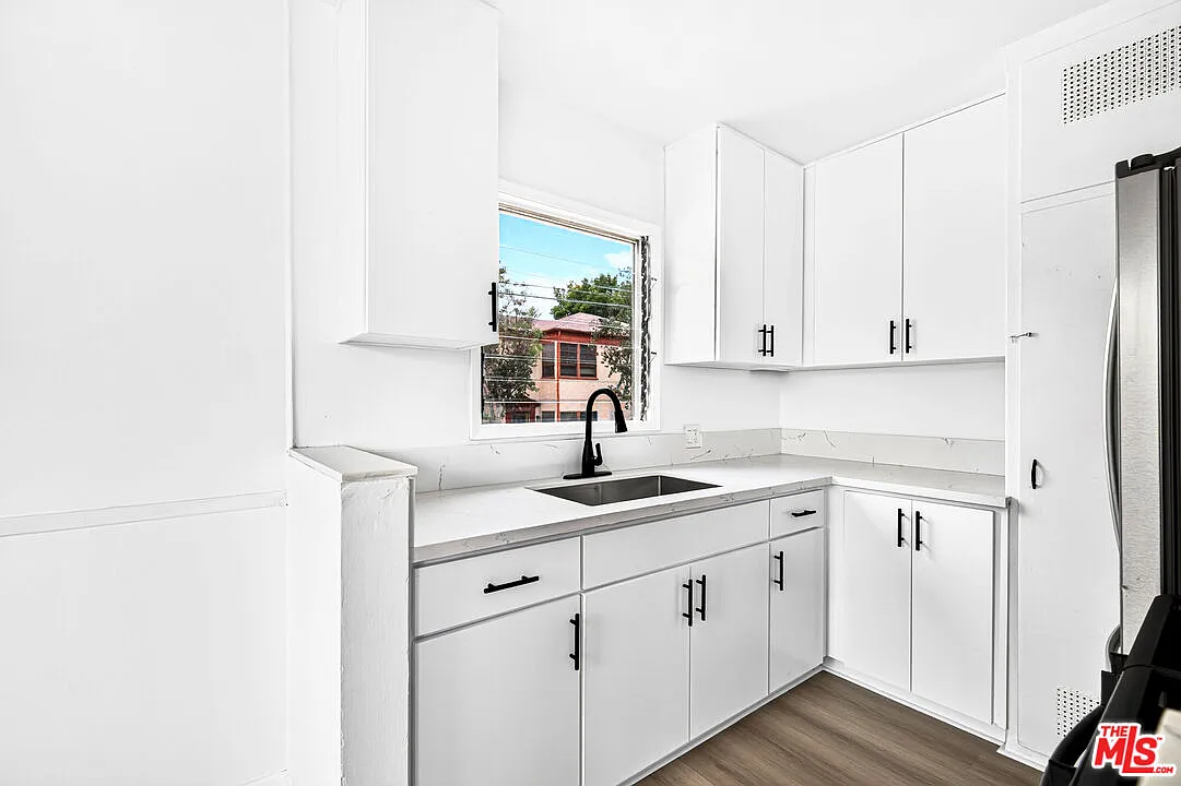 1 bed, 1.0 bath, 700 sqft, $2,195 — Photo 4