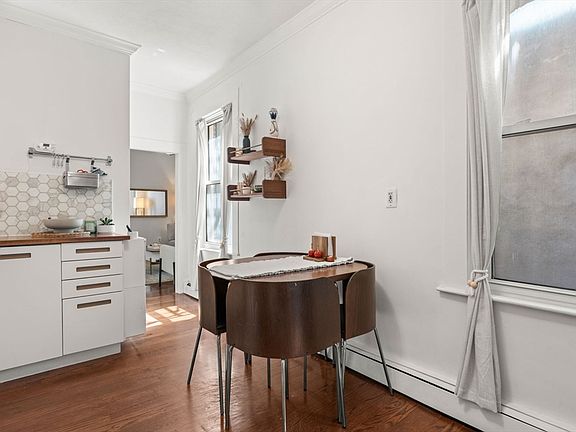 4th image of 62 N Margin St APT 3