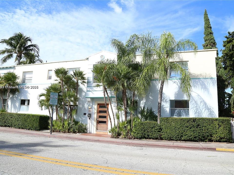 1st image of 1001 7th St #1