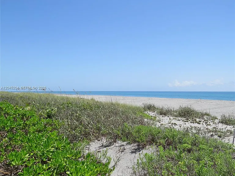 404 S Beach Rd — Photo 26