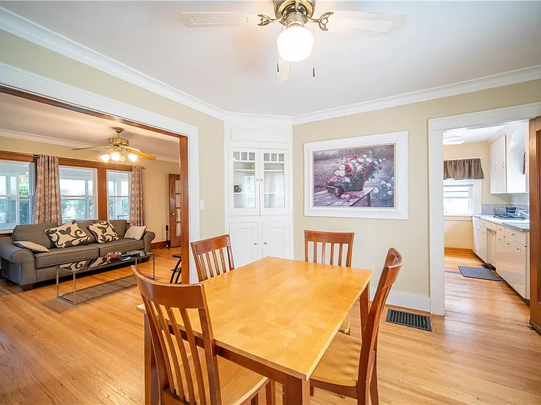 101 Crittenden Blvd — Photo 5
