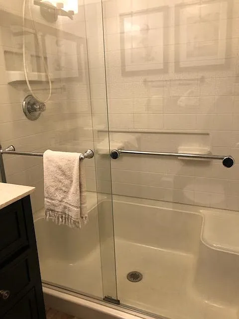 2 bed, 1100 sqft, $3,100 — Photo 2