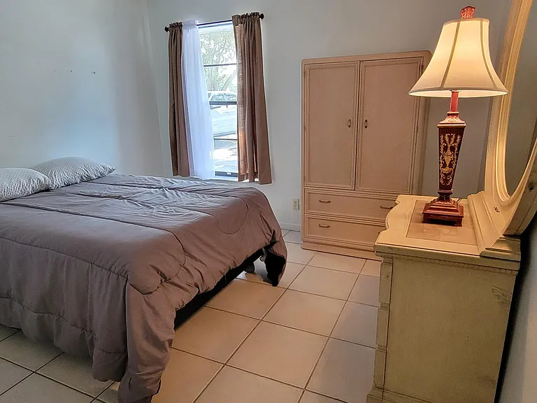 12738 Peconic Ct — Photo 11