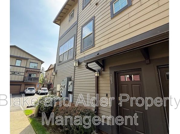 22832 SE Forest Creek Dr #203