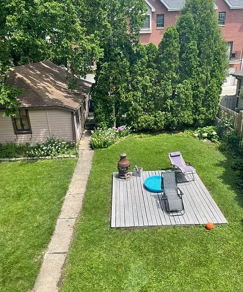 211 N Larch Ave — Photo 9