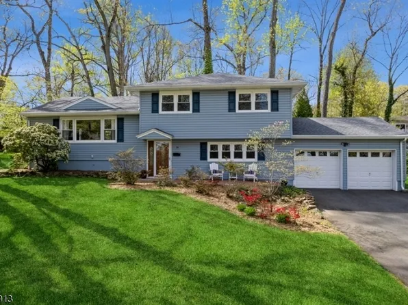 34 Chestnut St, New Providence Boro, NJ 07974