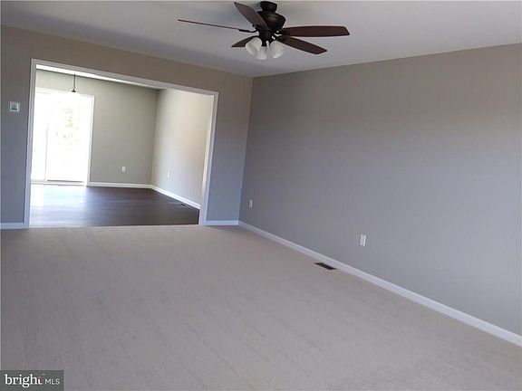 4th image of 21911 Andalusian Ln