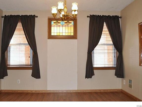 5th image of 4962 Itaska St