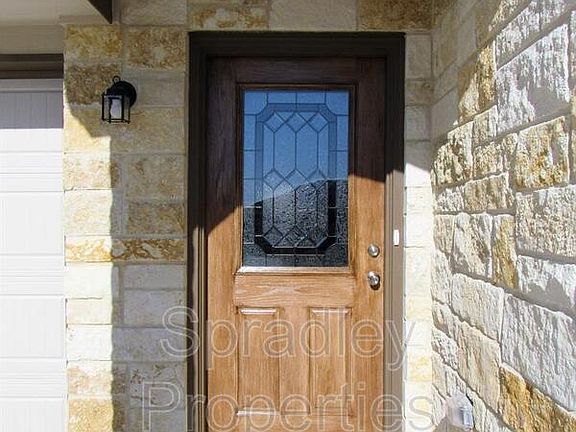 3rd image of 832 Kacie Dr