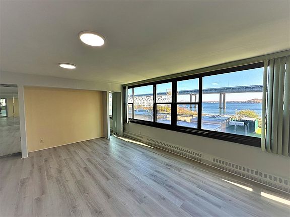 3rd image of 16801 12th Ave APT 3D