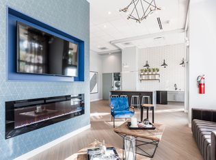 2101 Michigan, Chicago, IL 60616