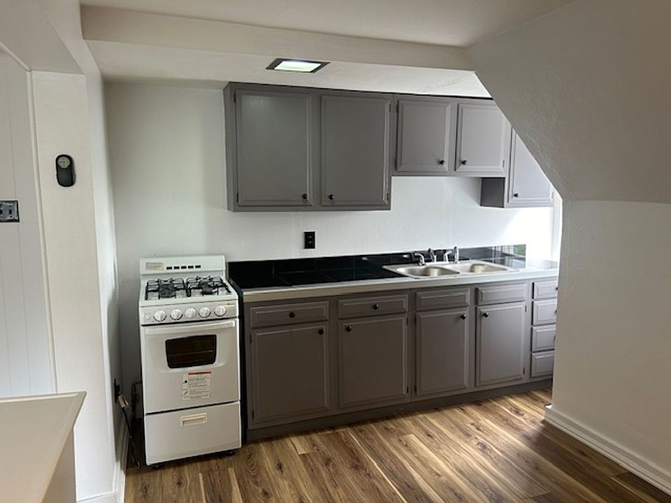 1st image of 5212 Coral St APT 3