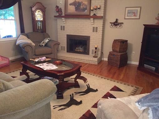 3rd image of 73 Whispering Pine Ln