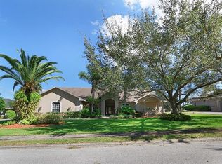 2570 Crews Lake Hills Loop N, Lakeland, FL 33813