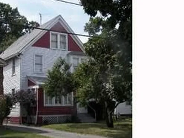 14930 Sylvia Ave, Cleveland, OH 44110