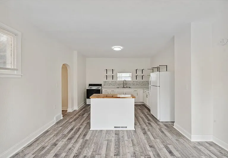 4039 Vermaas Ave — Photo 13