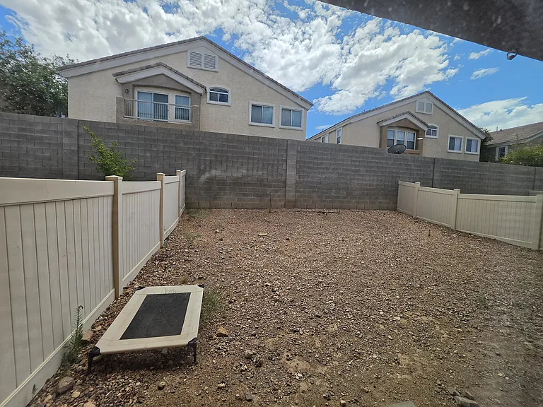 1571 Rusty Ridge Ln — Photo 27