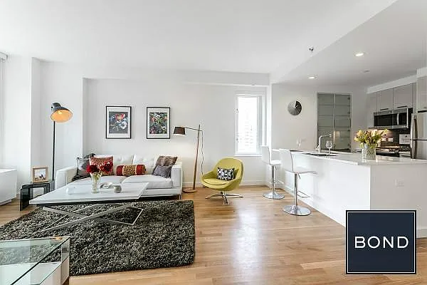 Rented by Bond New York | media 1