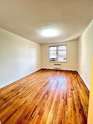 3rd image of 134-34 Franklin Ave #4