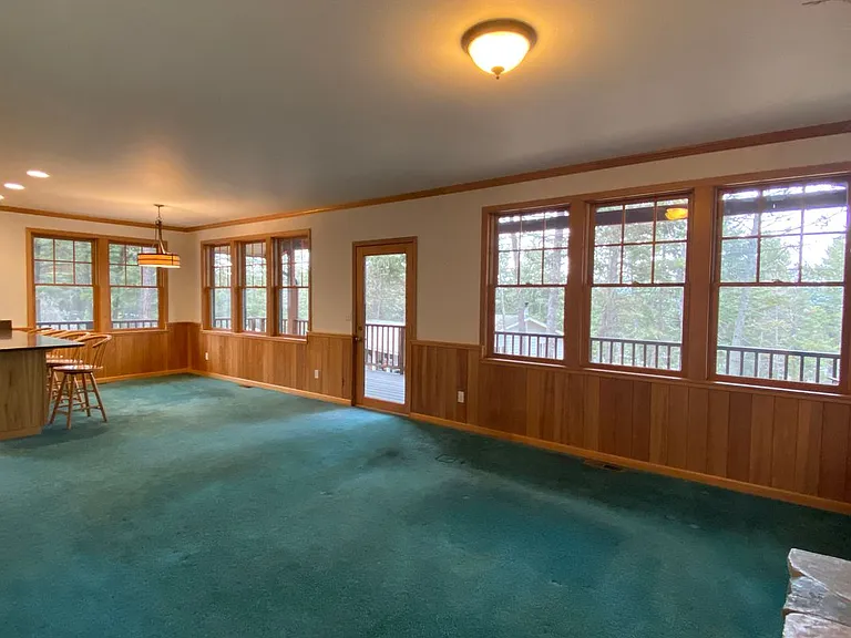 268 Lakeview Dr — Photo 6