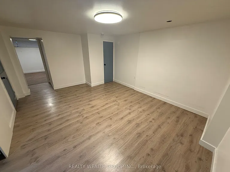 82 Elvaston Dr #BASEMENT — Photo 8