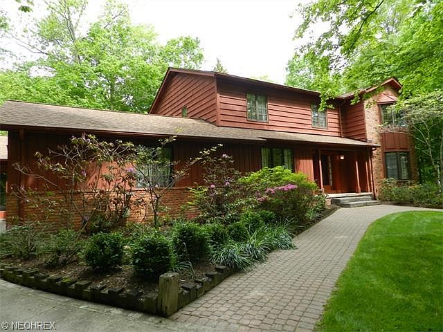 1st image of 28 Pepper Creek Dr