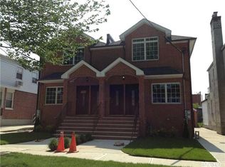 5020 207th St, Flushing, NY 11364