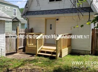 1772 Pine St, Beloit, WI 53511