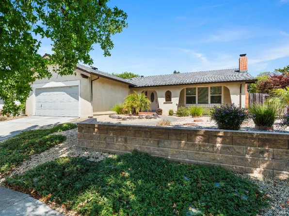 1512 Mayflower Place, Santa Rosa, CA 95403