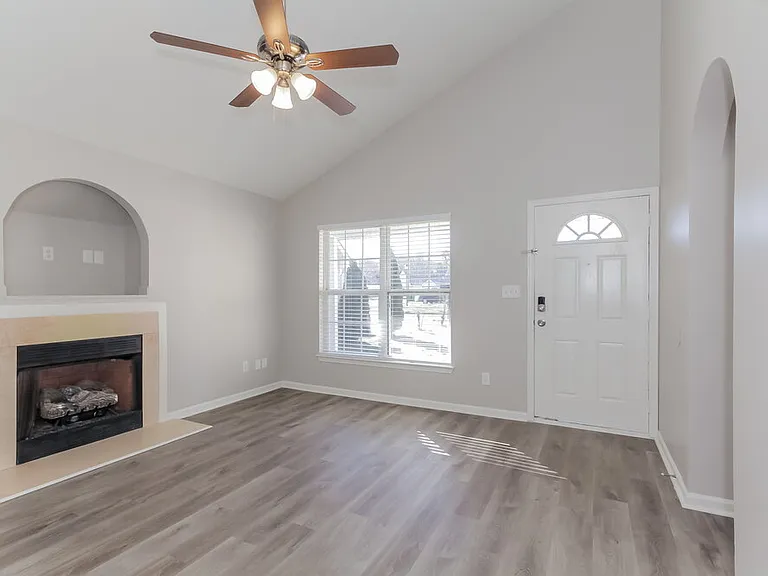 4148 Canyon Creek Ln — Photo 4