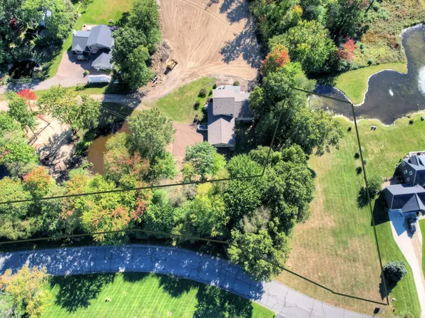 Bay View Dr, Wayland, MI 49348