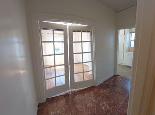 570 Grand Ave #11, Oakland, CA 94610