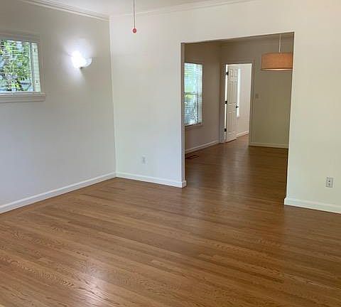 5th image of 2018 G St APT 1