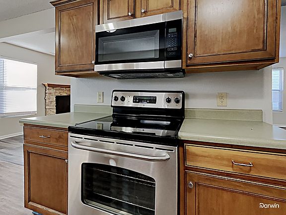 2nd image of 8731 Hosta Way