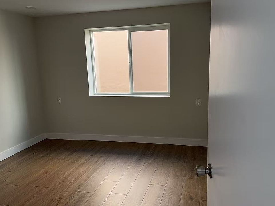 1st image of 257A Saint Francis Blvd