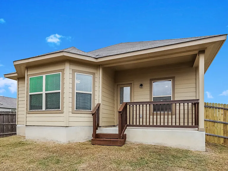 7410 Coral Bells Ct — Photo 16