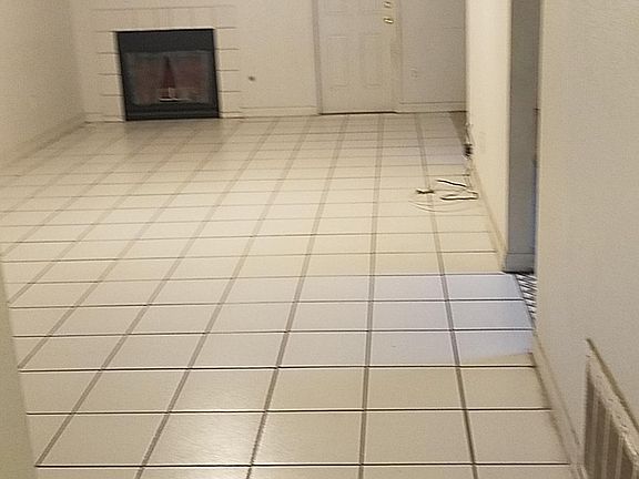 3rd image of 9207 Sultana Ave